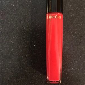 Lancome L’Absolu Gloss in Graffti 382
